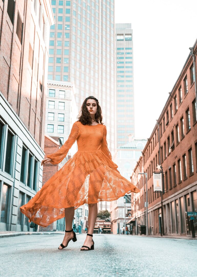 Fashion blogger redefines beauty standards